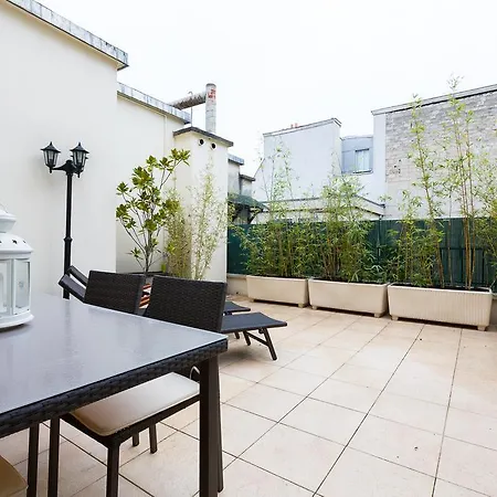 Apartment Georges Mandel Paris